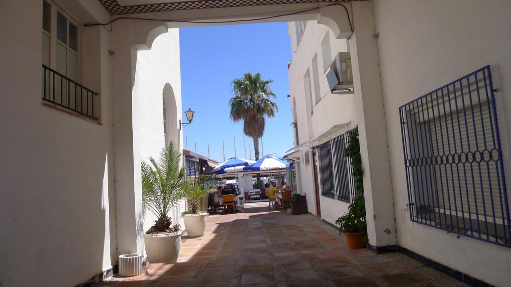 Mini Apartamento Port Aiguadolc Sitges Bagian luar foto